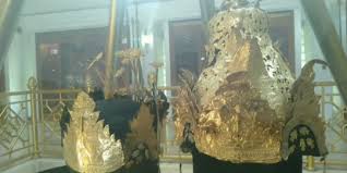 Foto 3 Kerajaan Pajajaran - Mahkota Prabu Siliwangi